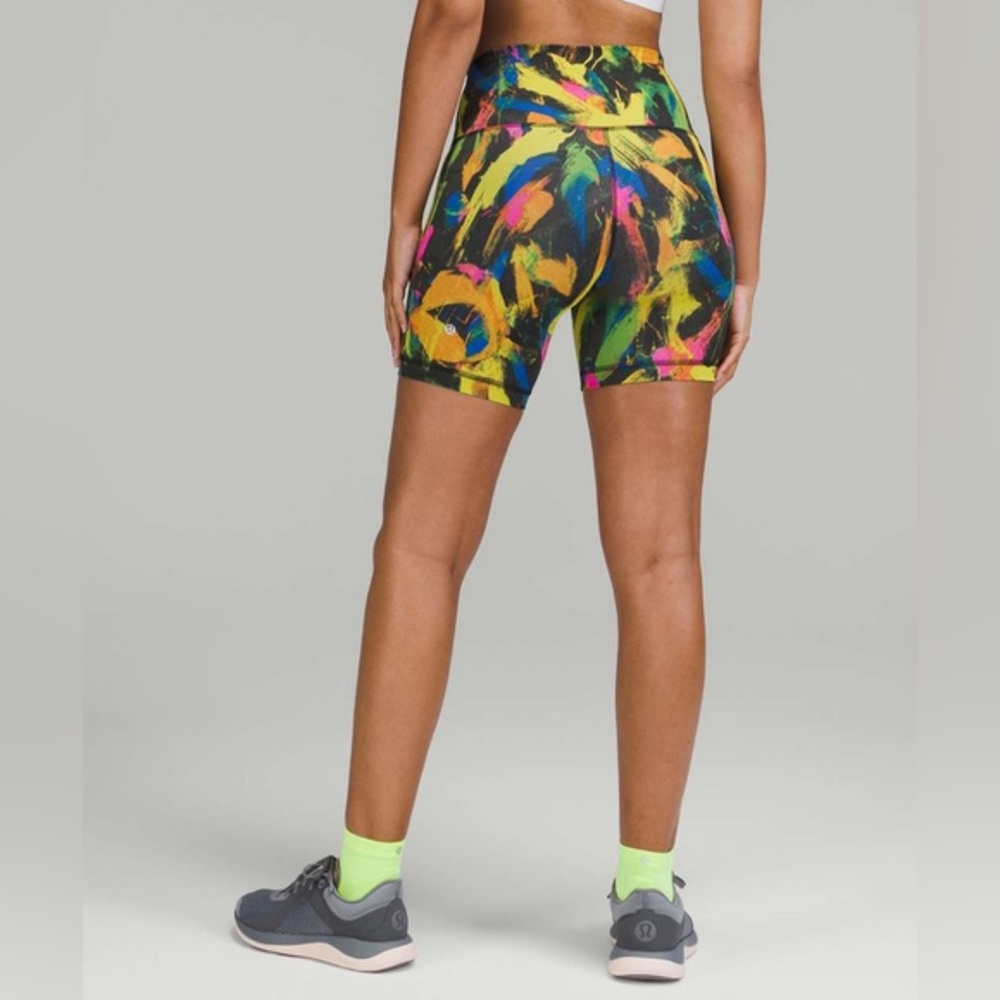 Lululemon Wunder Train High-Rise Bike Short 8" Undertone Black Multi - Picture 2 of 9